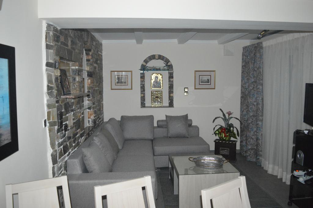 Villa Suites Lagonisi Luxury Kültér fotó